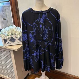 T Tahari purple black floral long sleeve silk blouse Size S New